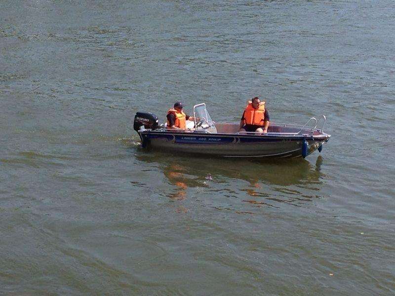 FRS - Boot im Wasser
